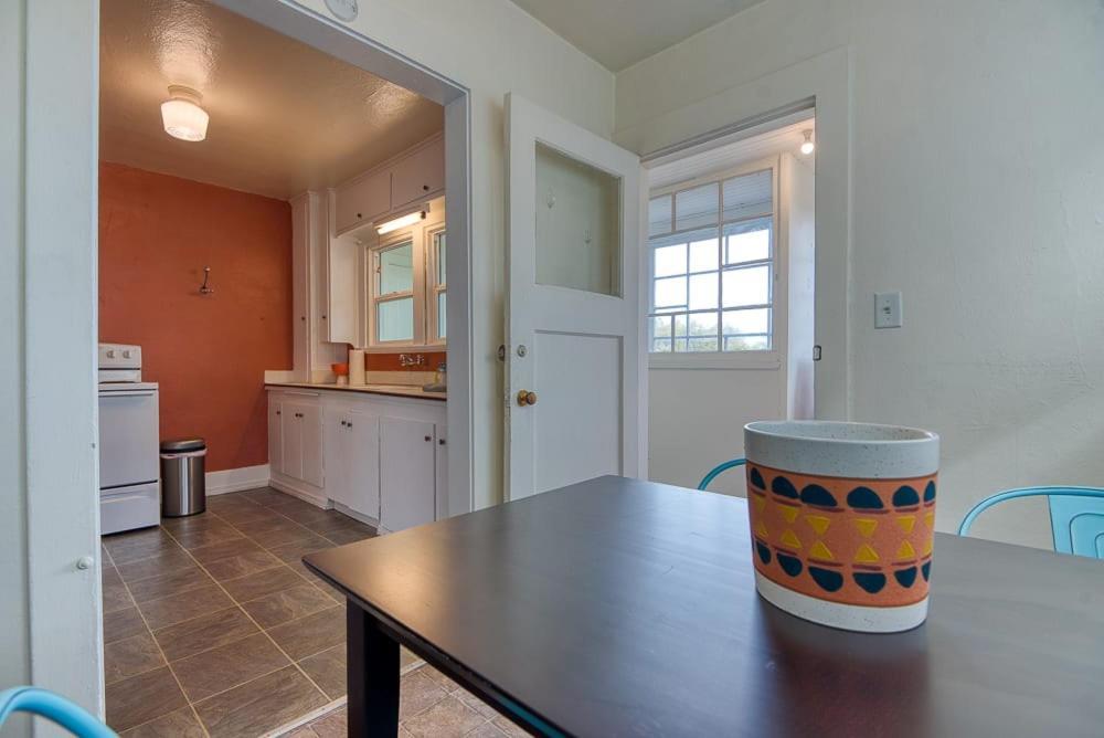 #Stayinmydistrict Heritage House Apt Coos Bay Esterno foto